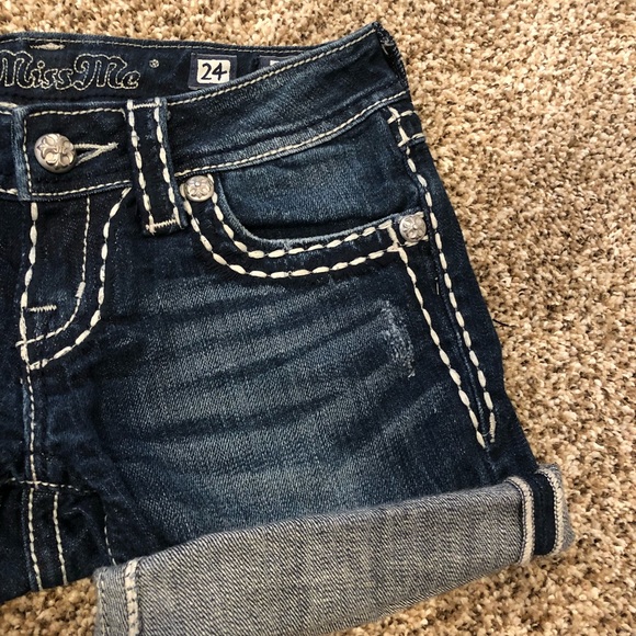 Miss Me Shorts size 24 - Picture 7 of 8